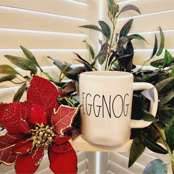 RAE DUNN NEW CHRISTMAS EGG NOG 20 OZ MUG - Picture 1 of 2